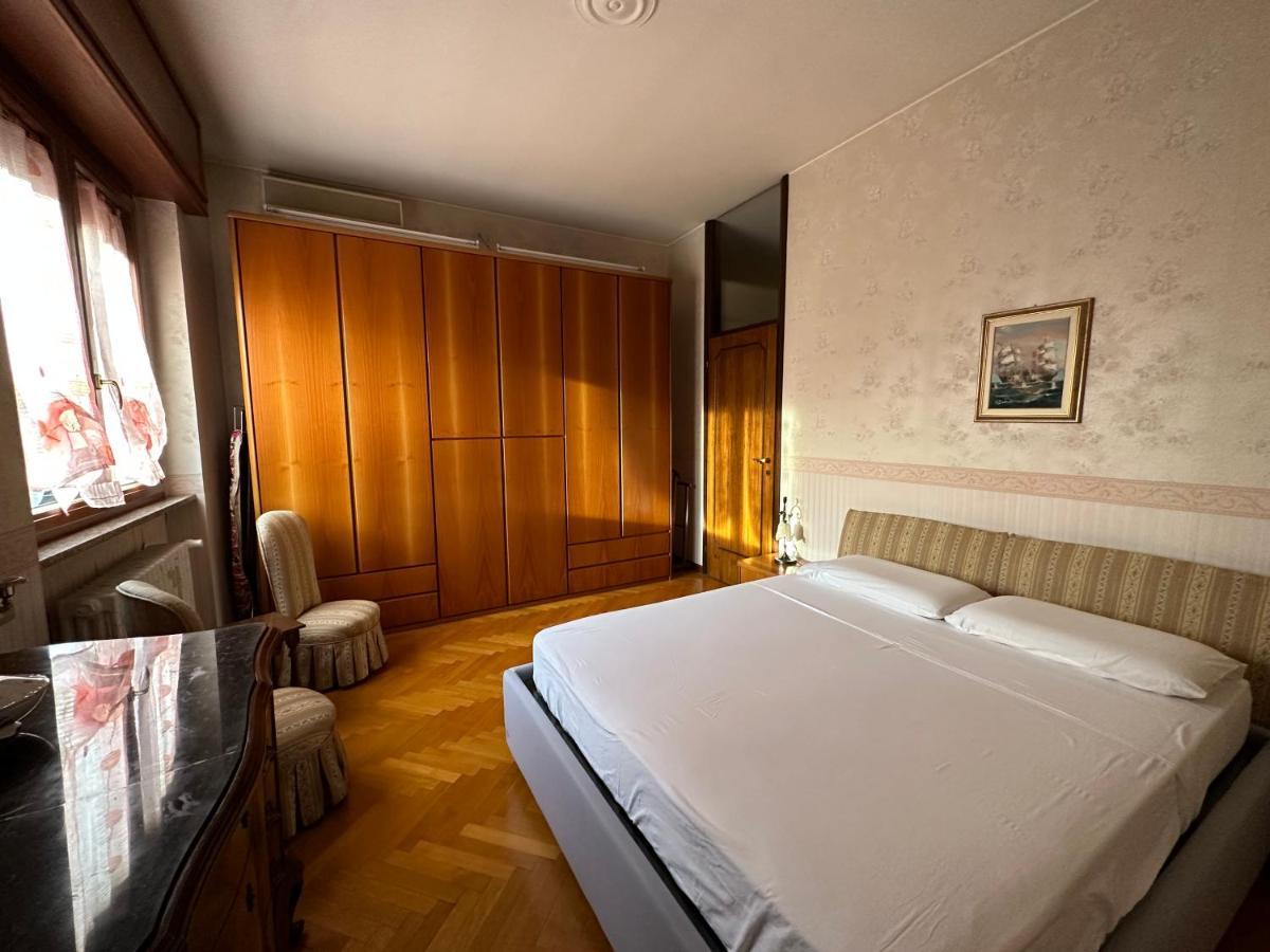 Dehomes - Two Bedrooms, Terrace, Wi-Fi, Tram To Centre & Rho Fiera Milan Exterior photo