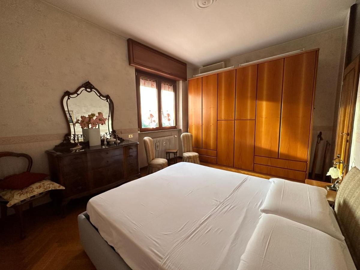 Dehomes - Two Bedrooms, Terrace, Wi-Fi, Tram To Centre & Rho Fiera Milan Exterior photo